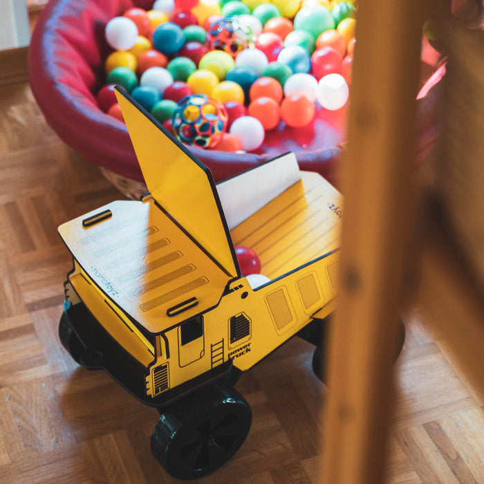 Mamatoyz BamBam Holz-Laster – 2-in-1 Spielzeug & Aufbewahrungsbox ab 3 Jahren